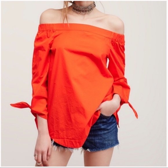Free People Show Me Some Shoulder Off the Shoulder Cotton Blouse - Picture 5 of 11